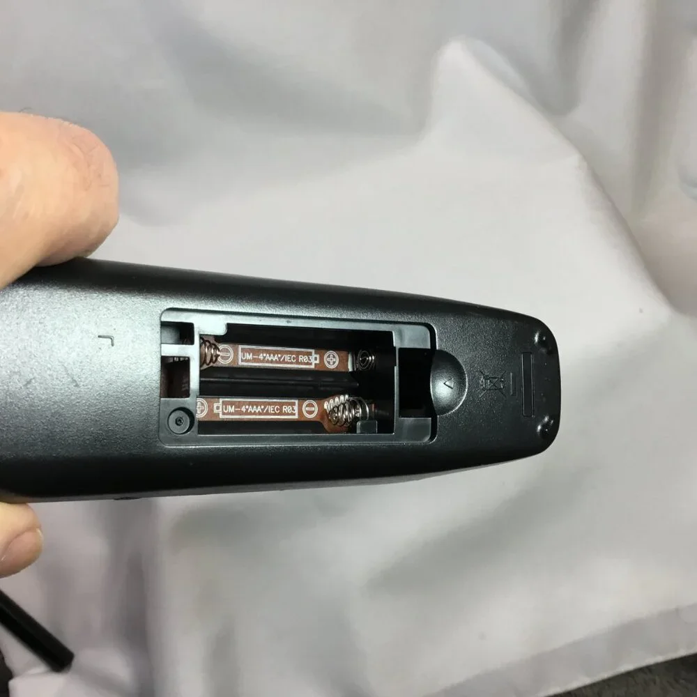 Samsung Genuine Remote Control BN59-01006A LED LCD HD Smart TV LN32C350